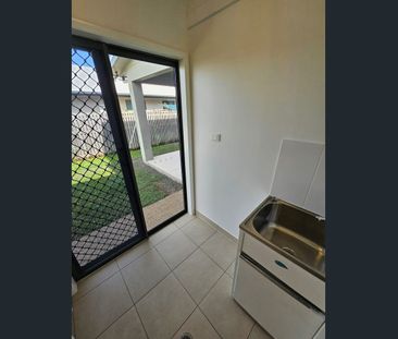 Spacious Four-Bedroom Home with Media Room & Air Conditioning - Photo 4