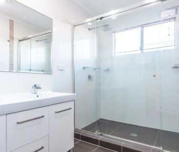 Premium Coastal Airconditioned Coastal Home! - Photo 3