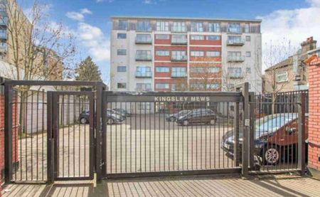 2 Bed Flat, Kingsley Mews, IG1 - Photo 3