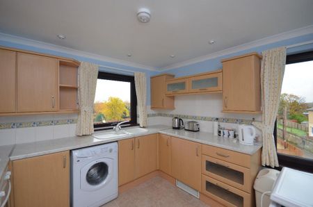 1 bedroom flat to rent - Photo 2