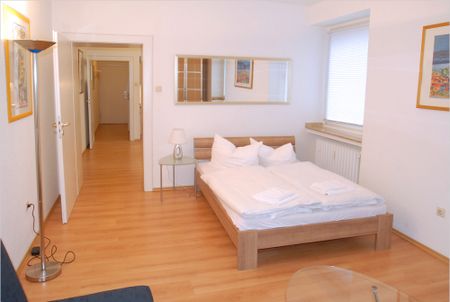 2 Zimmer in Düsseldorf - Photo 2