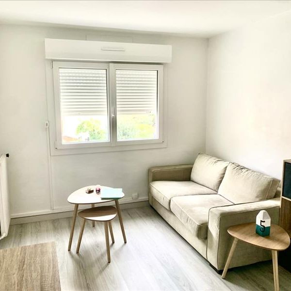 1 pièce - Meublé - 15 m² - 2ème étage - Colocation non autorisée - Photo 1