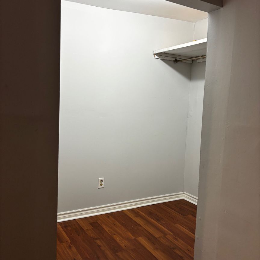 For Lease - 10 King Street Unit# 3, Brockville, Ontario - Photo 1