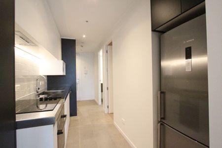 Up the top - Photo 3