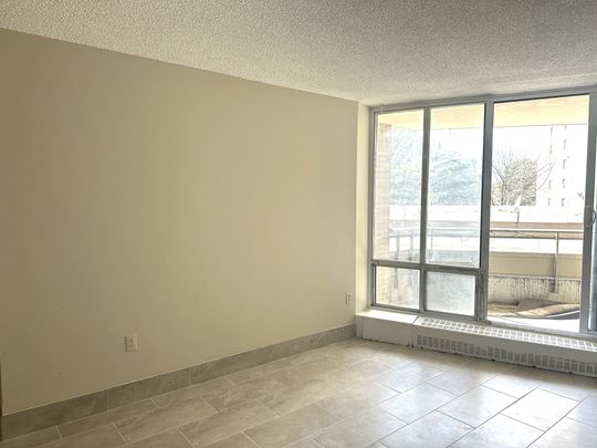 For Lease - 380 Dixon Road Unit# 208, Toronto, Ontario - Photo 1