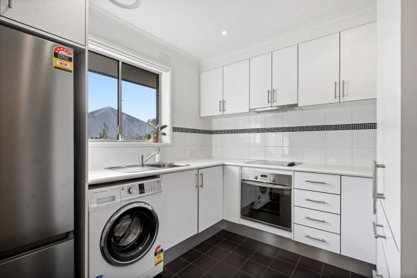A Balance of Quality & Convenience - Photo 1