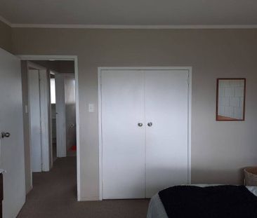 Handy but quiet - Photo 6
