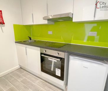 Studio to rent - Photo 4