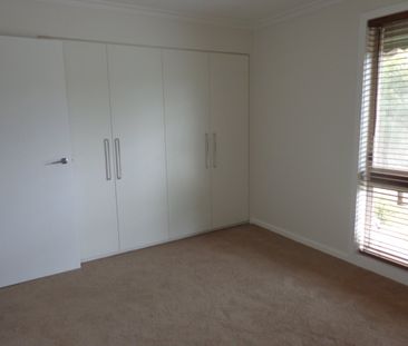 Private Street-Front Two Bedroom Gem - Photo 6