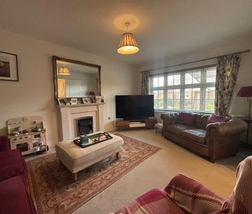 4 bedroom detached house to rent - Photo 1