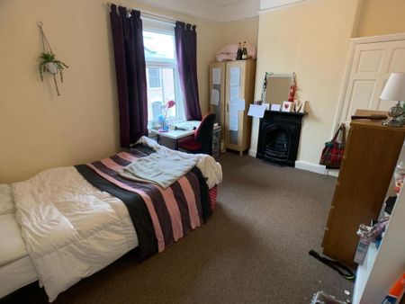 Newborough Street, Burton Stone Lane - P2026 - Photo 4