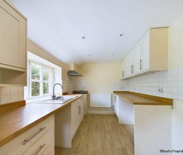 3 bedroom property to rent in Watlington - Photo 2