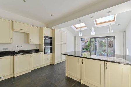 4 bedroom house to rent - Photo 4