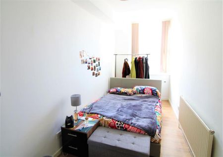 1 bedroom private hall to rent - Photo 3