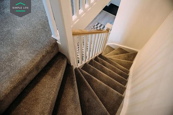 4 bedroom semi-detached house to rent - Photo 1