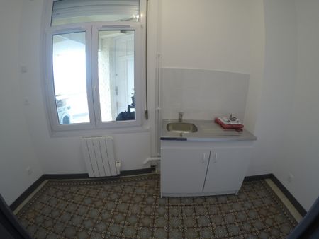 Location Appartement 2 pièces 35m² MARCQ EN BAROEUL 59700 - Photo 3