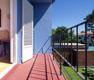 3 room luxury Detached House for rent in Seville, Andalusia - Photo 2