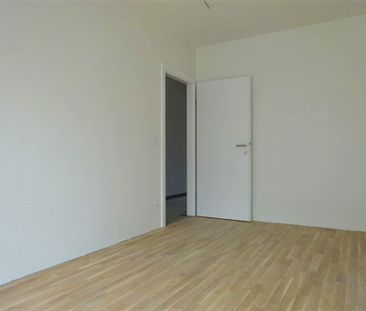 Schöne, helle 3-Zimmer-Wohnung mit Balkon und KFZ-Tiefgaragenabstel... - Photo 3