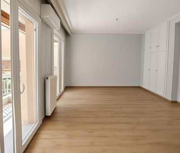 Ανακαινισμένο διαμέρισμα 150τμ στην Νέα Παραλία - Photo 4
