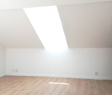 Location Appartement 2 pièces 28m² ELBEUF 76500 - Photo 5