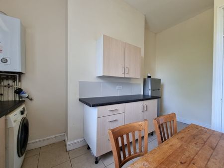 1 Bed Flat, Bentley Road, L8 - Photo 4
