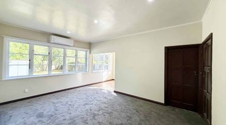 73 Ford Rd, Opawa - Photo 3