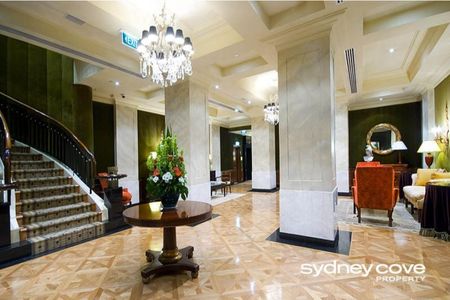 FURNISHED TWO BEDROOM APARTMENT WITH WORLD CLASS VIEWS | Furnished - Photo 2