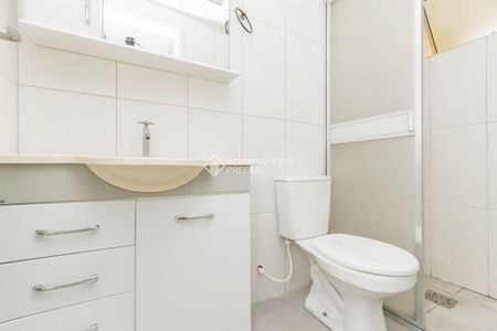Apartamento com 2 quartos e 48m² para alugar em Menino Deus, Porto Alegre. - Foto 3