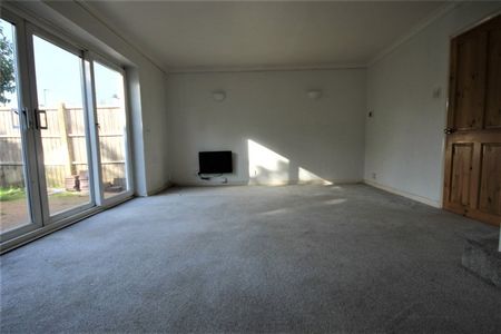 Fairlawn Close, Feltham,TW13 - Photo 3