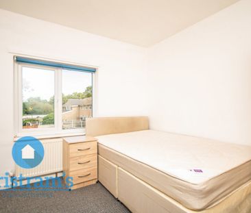 5 bed Flat for Rent - Photo 5