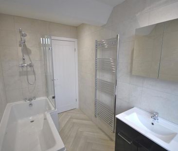 2 bedroom apartment to rent - Photo 6