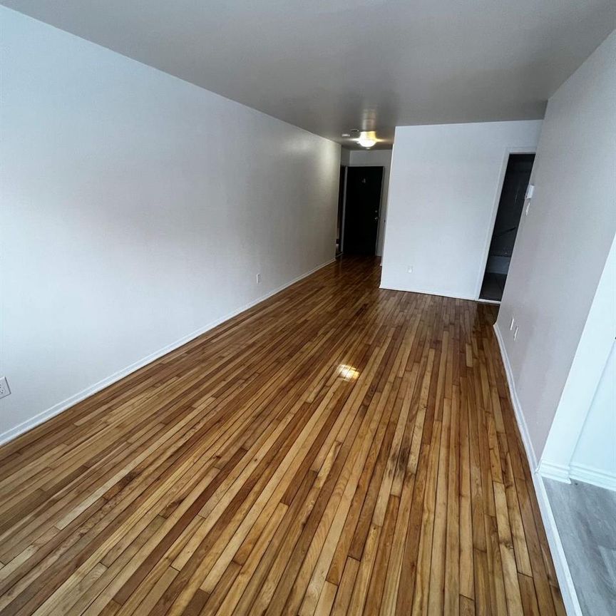 1 CH - 1 SDB - Saint-Eustache - $1,200 /mo - Photo 1