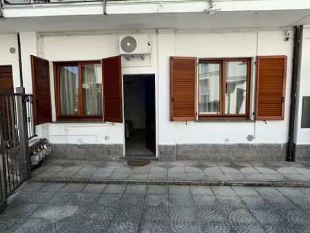 Via Privata Bernabò Visconti, Milan, Lombardy 20153 - Photo 4