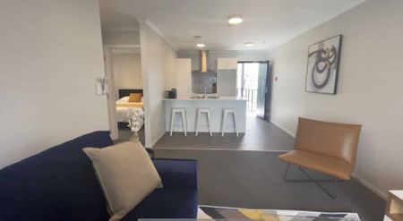 New Year New Home - Fully Furnished Apartment - Photo 3