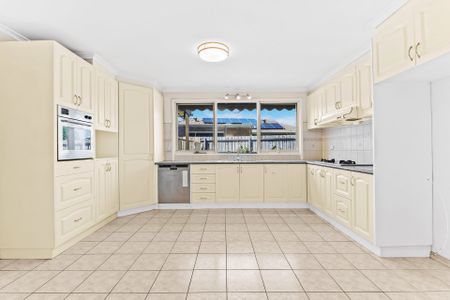 41 Tudawali Crescent, Wheelers Hill - Photo 5
