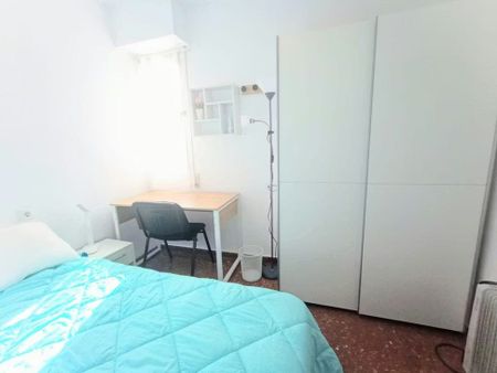 Carrer del Bisbe Jaume Pérez, Valencia, Valencian Community 46014 - Photo 3