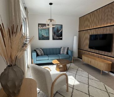 2 Bedroom Apartment For Rent in Estepona, Málaga - Photo 5