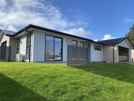 Stylish new build - Photo 4