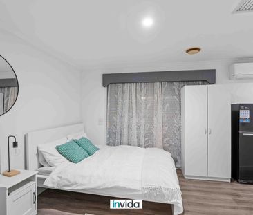 Your Own Space, Without the Full Rent – Private Ensuite Living - Photo 2