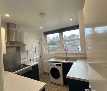 2 Bed Flat, Grosvenor Court, M16 - Photo 4