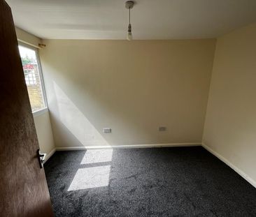 5 bedroom terraced house to rent - Photo 5