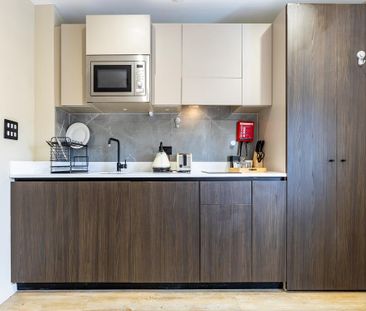 Studio to rent - Photo 5