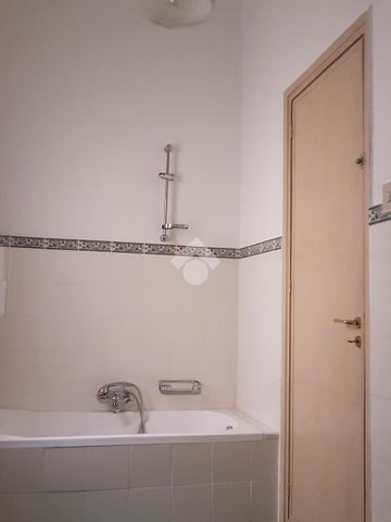 6 locali in affitto - Photo 4