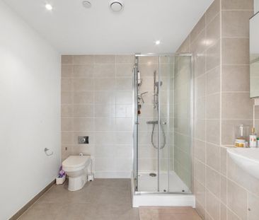 3 bedroom apartment to rent - Photo 2