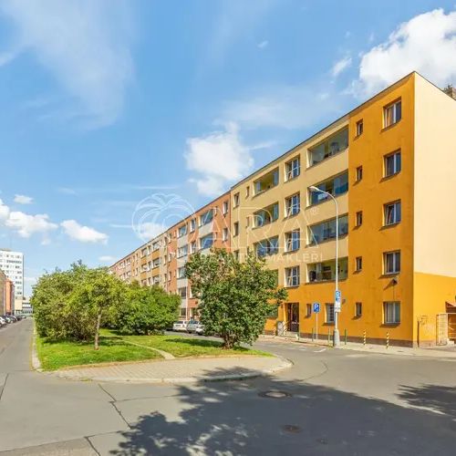 Příjemný byt 1+1 v ul. Za Zelenou Liškou. - Fotografie 1
