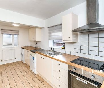 3 bedroom terraced house to rent - Photo 3