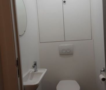 Appartement te huur - Photo 1