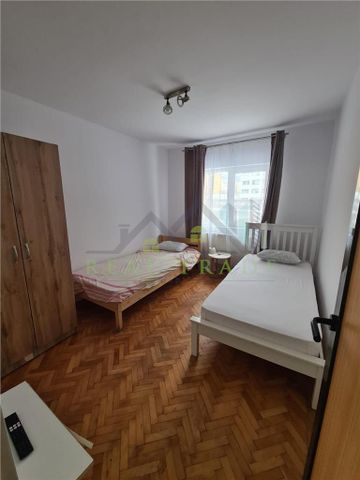 Apartament 3 camere Racadau - Photo 3
