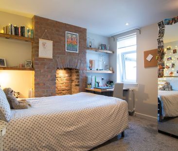 One of our latest and greatest houses for 6! - Photo 6