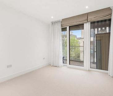 3 bedroom flat to rent - Photo 1